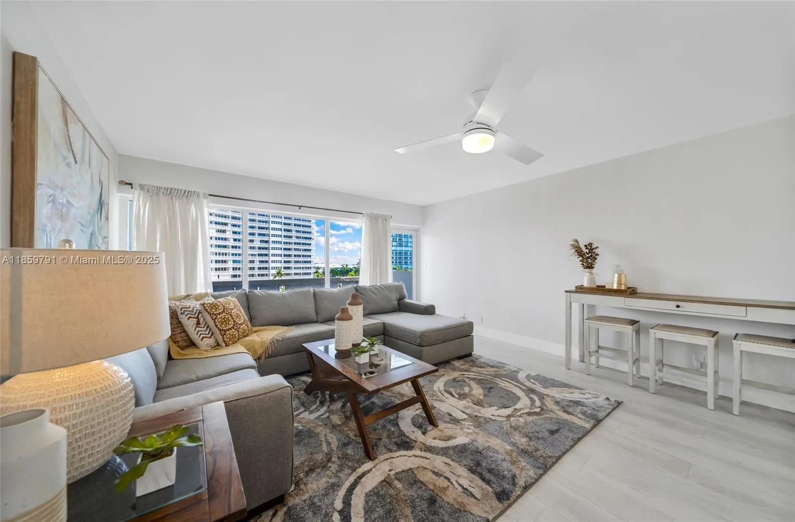 2100 S Ocean Dr, #5B