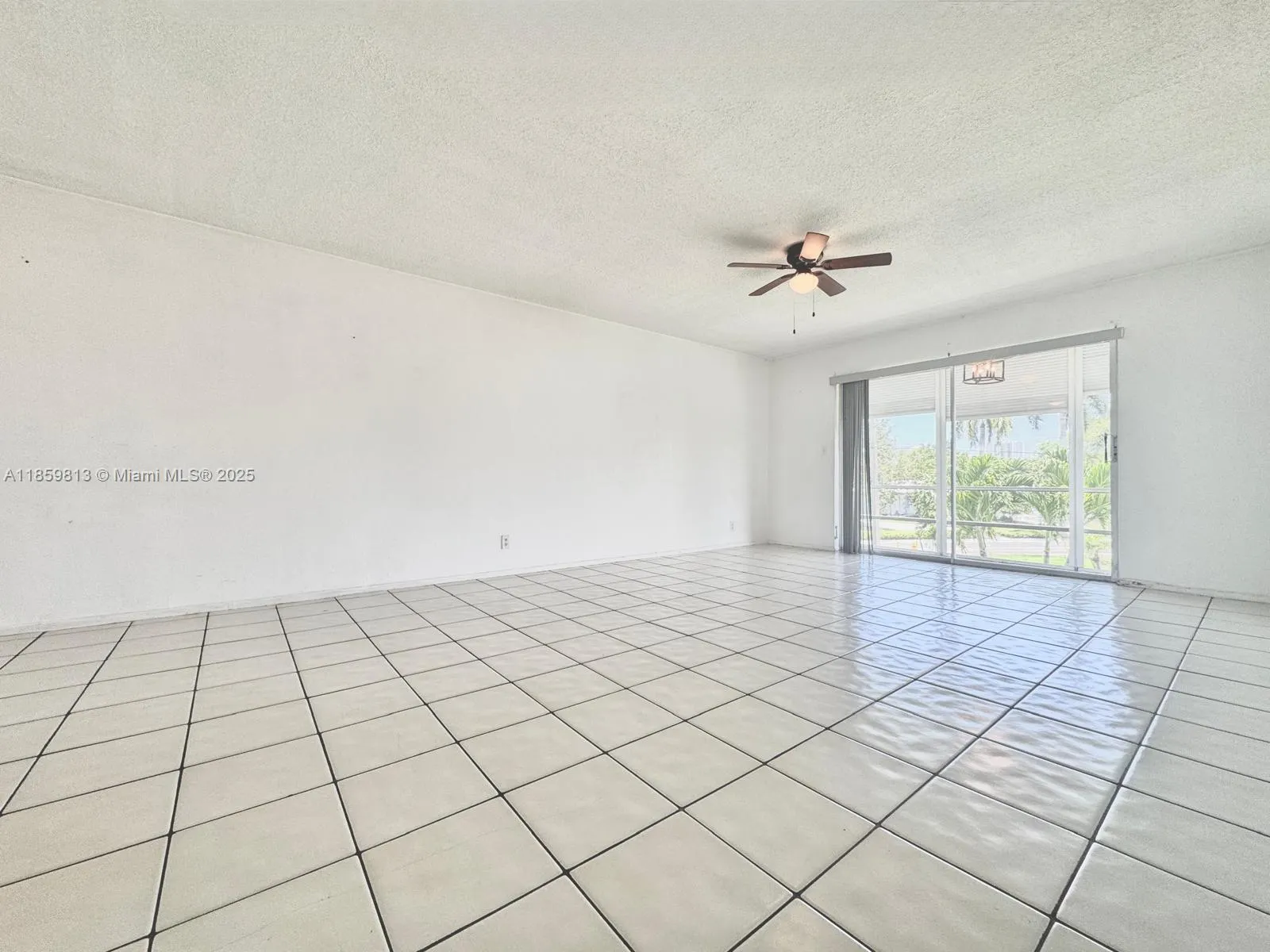 700 Layne Blvd, #210