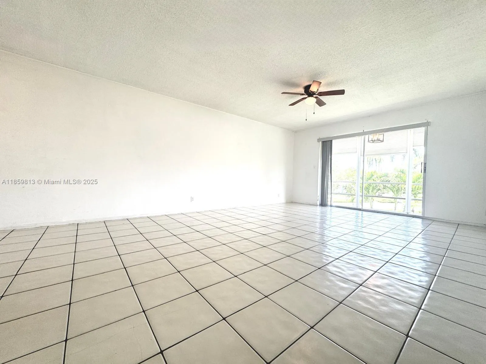 700 Layne Blvd, #210