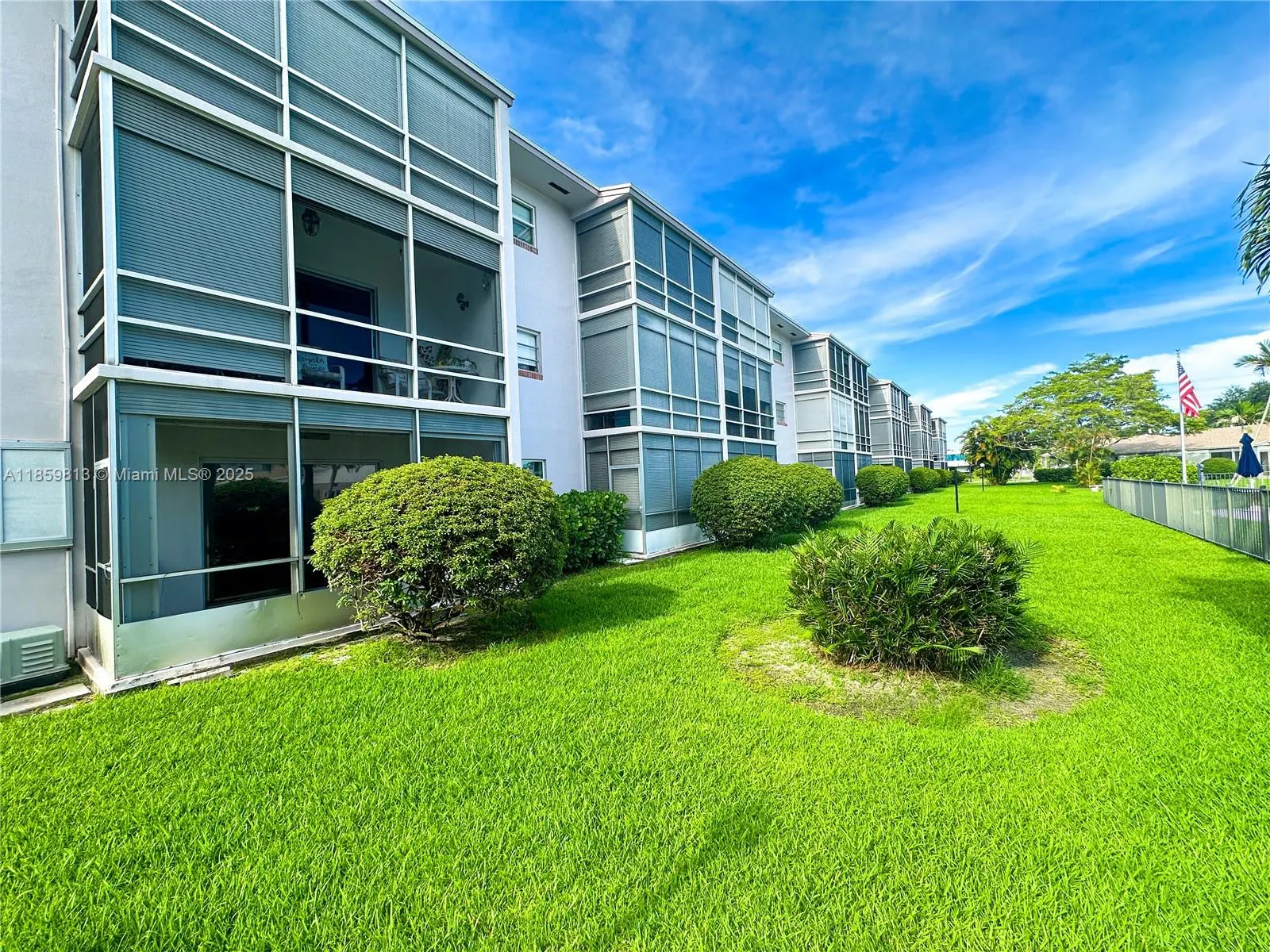 700 Layne Blvd, #210