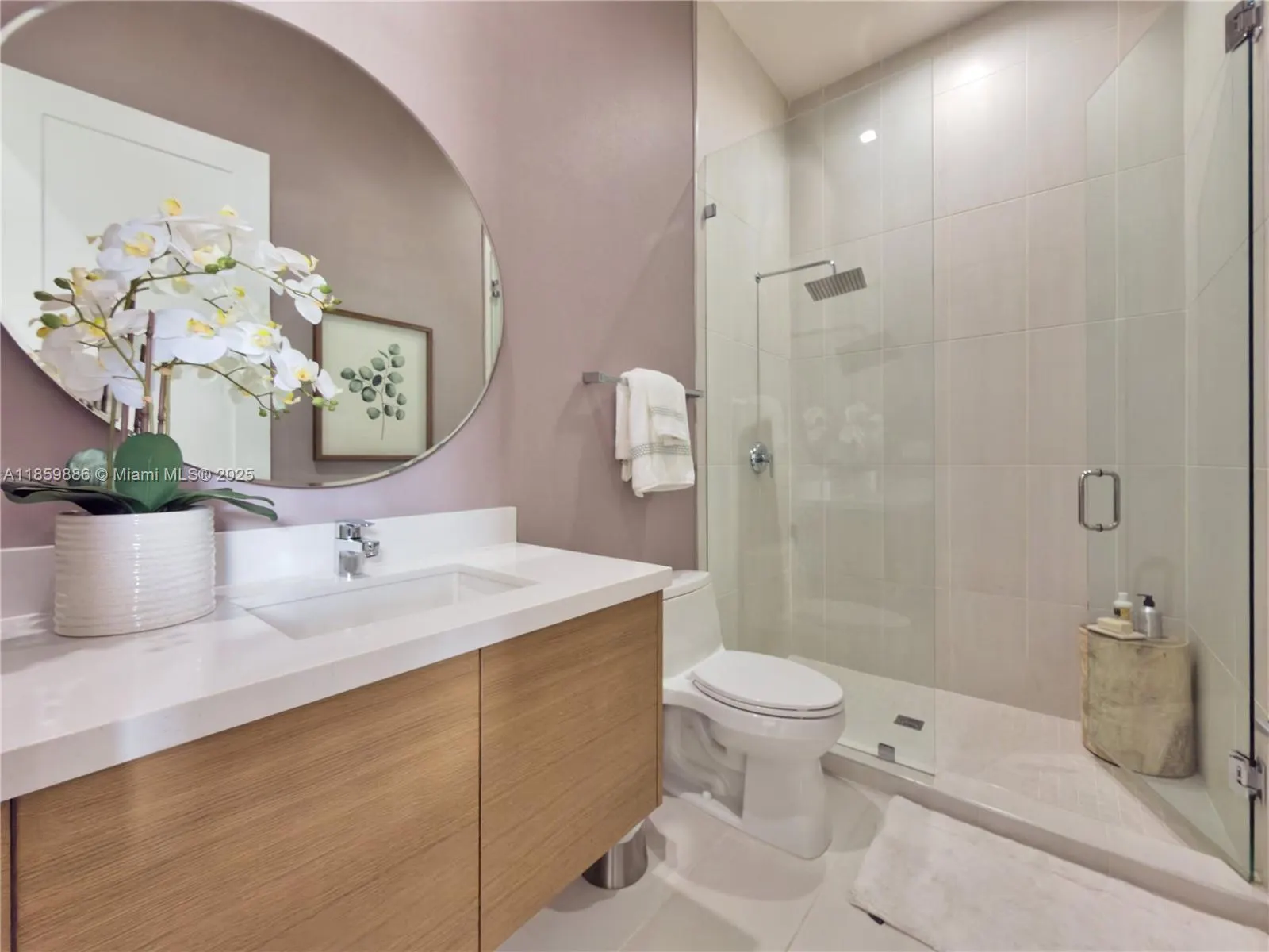 8162 NW 48th Ter