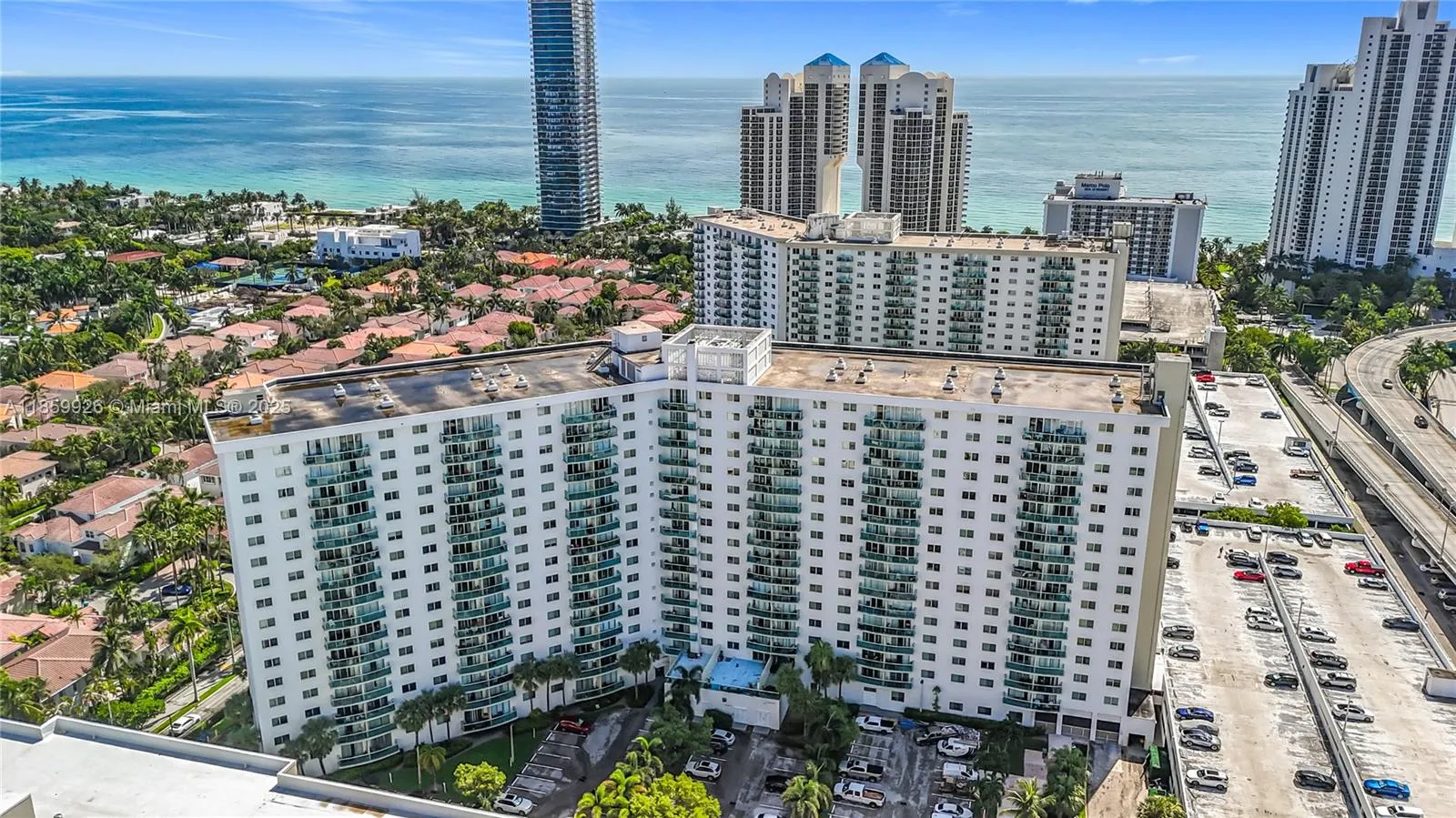 19380 Collins Ave, #308