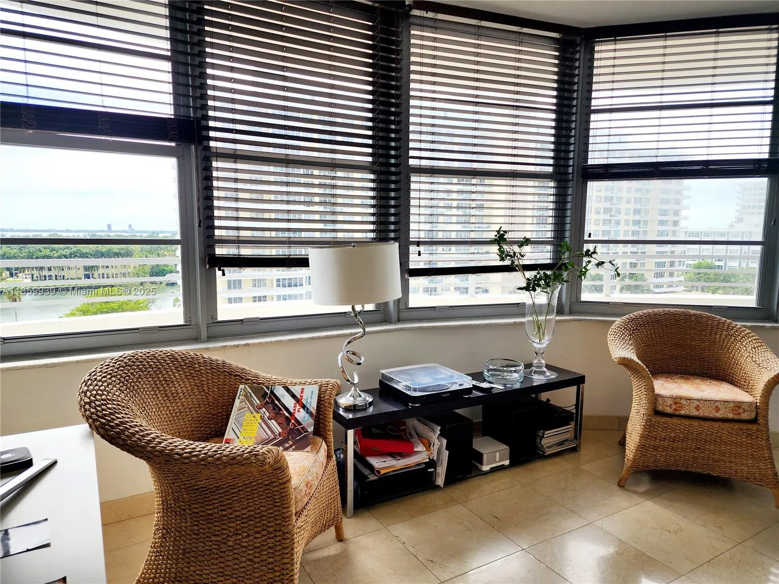 5555 Collins Ave, #9S