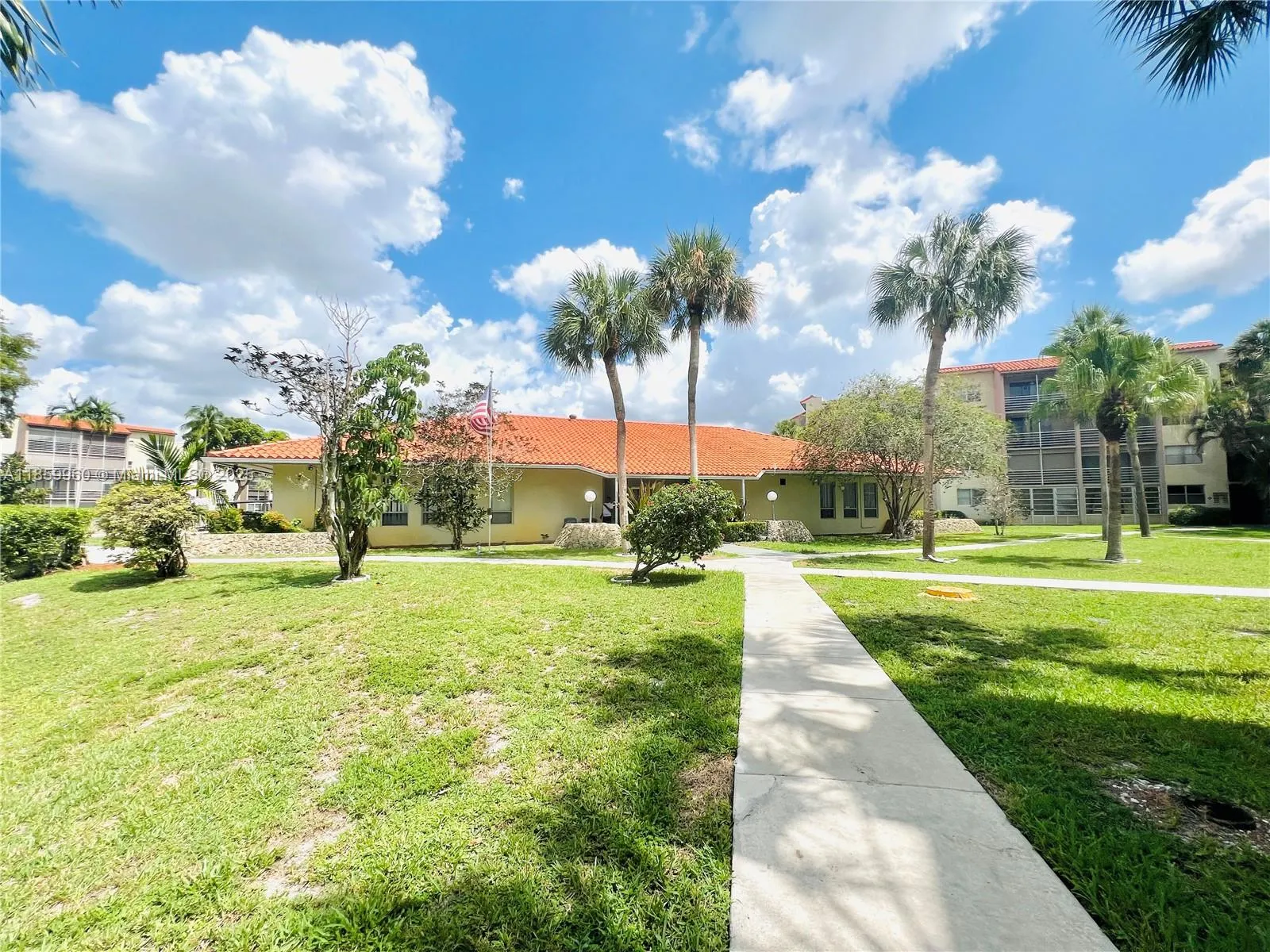 1810 SW 81st Ave, #2201