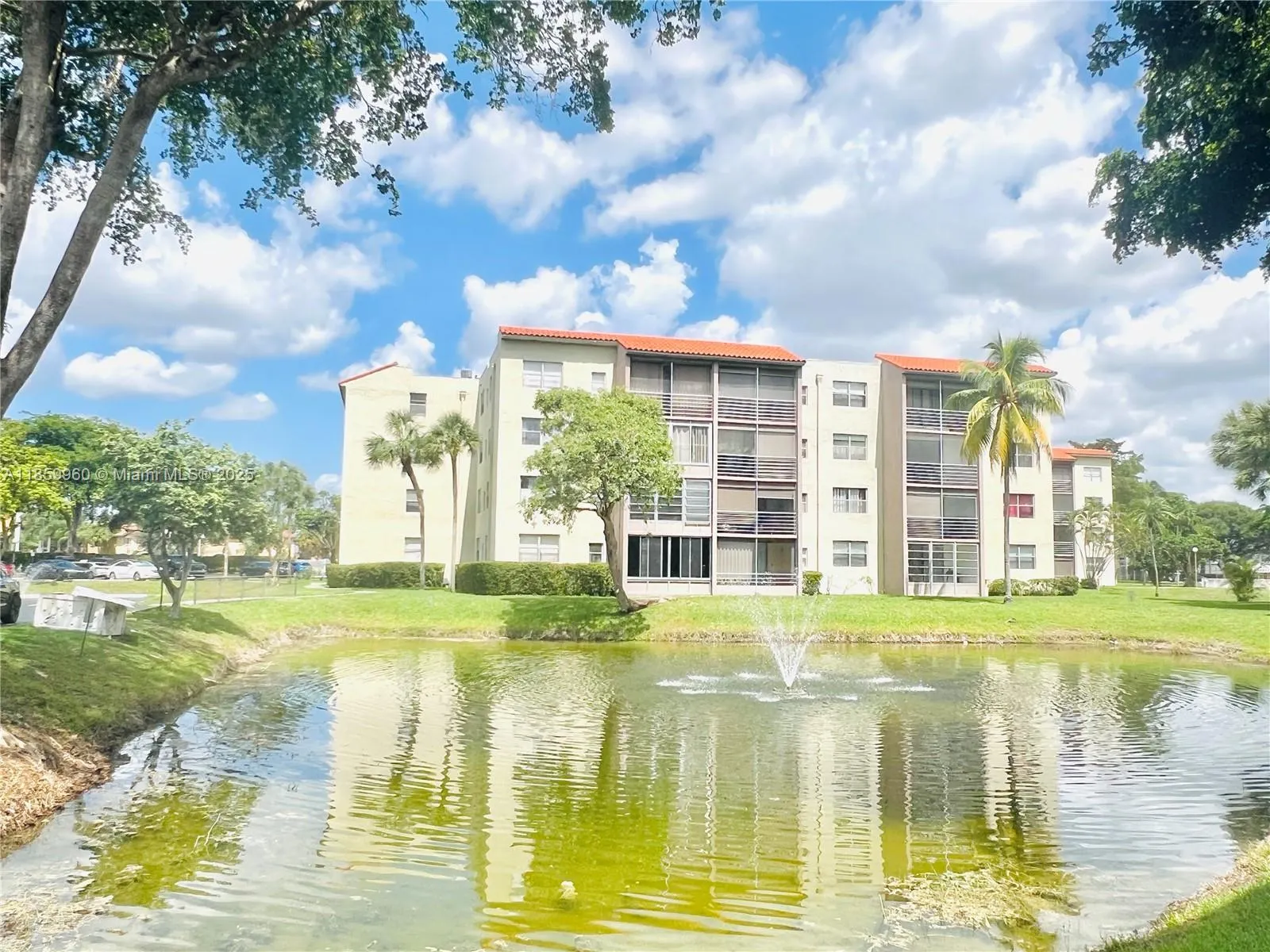1810 SW 81st Ave, #2201