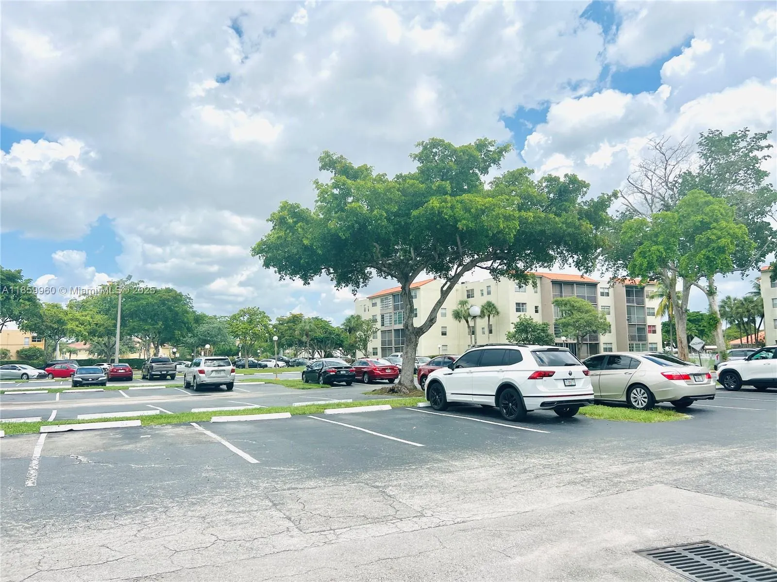 1810 SW 81st Ave, #2201