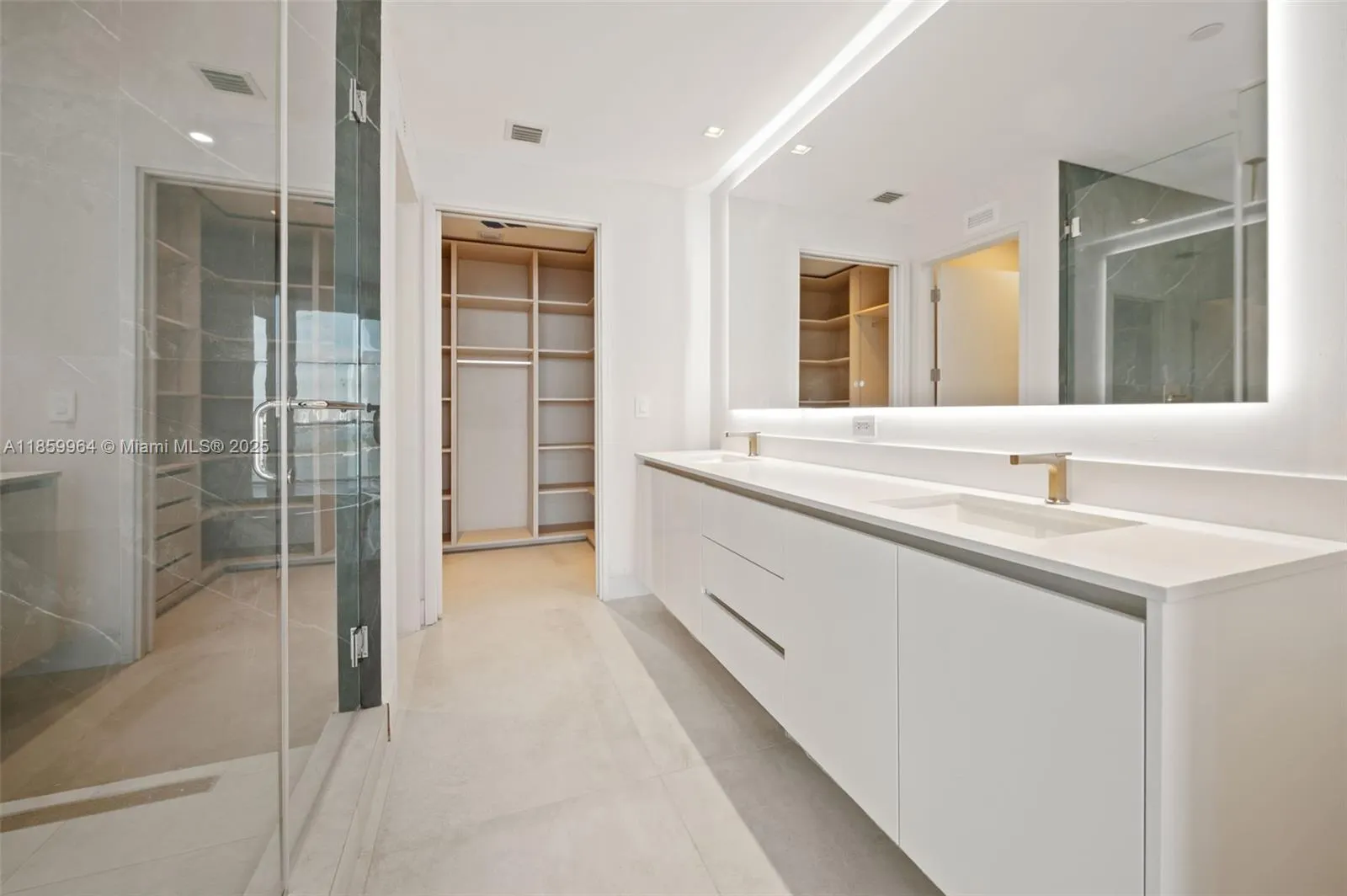 700 NE 24, #1406