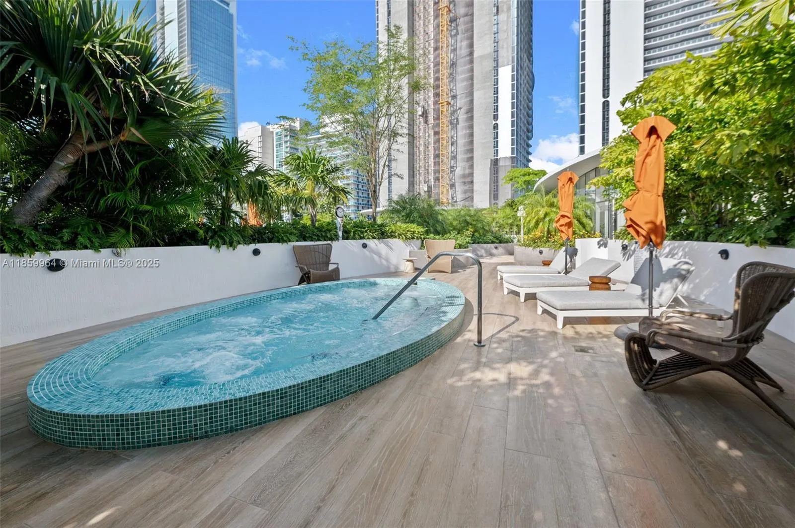 700 NE 24, #1406