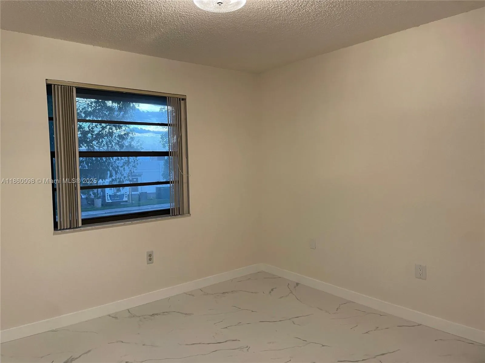 5975 SW 137th Ave, #702