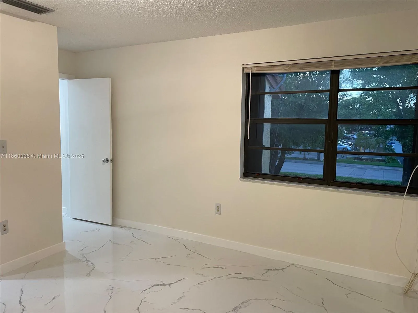 5975 SW 137th Ave, #702