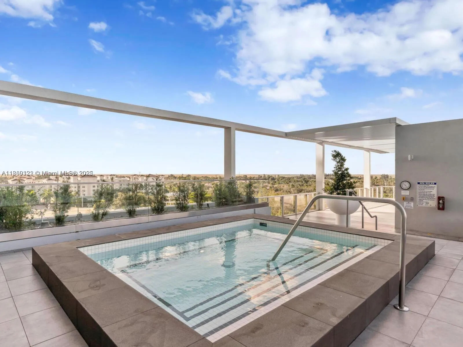 2000 Metropica Way, #2509