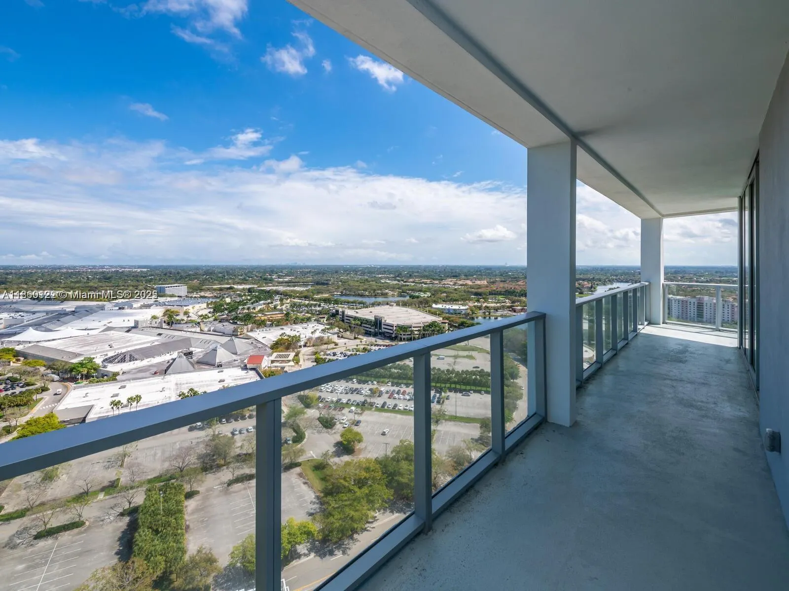 2000 Metropica Way, #2509