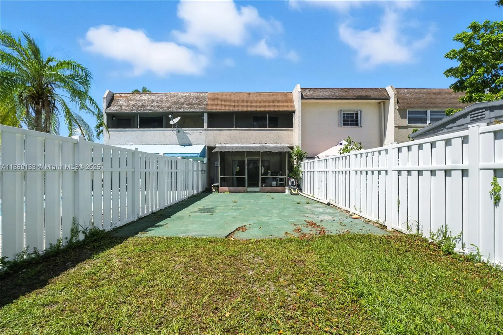 9074 NW 35th Pl