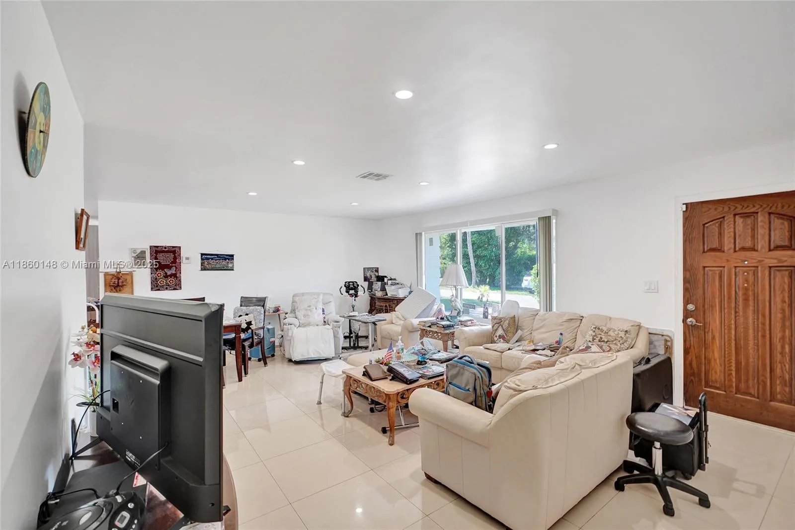 10 NW 100th St