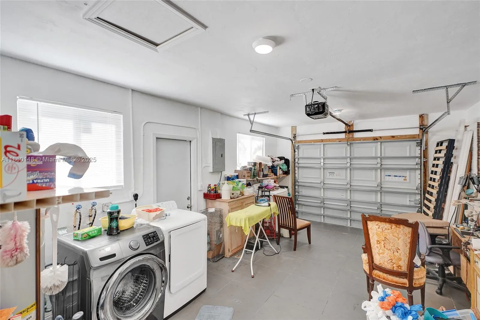 10 NW 100th St