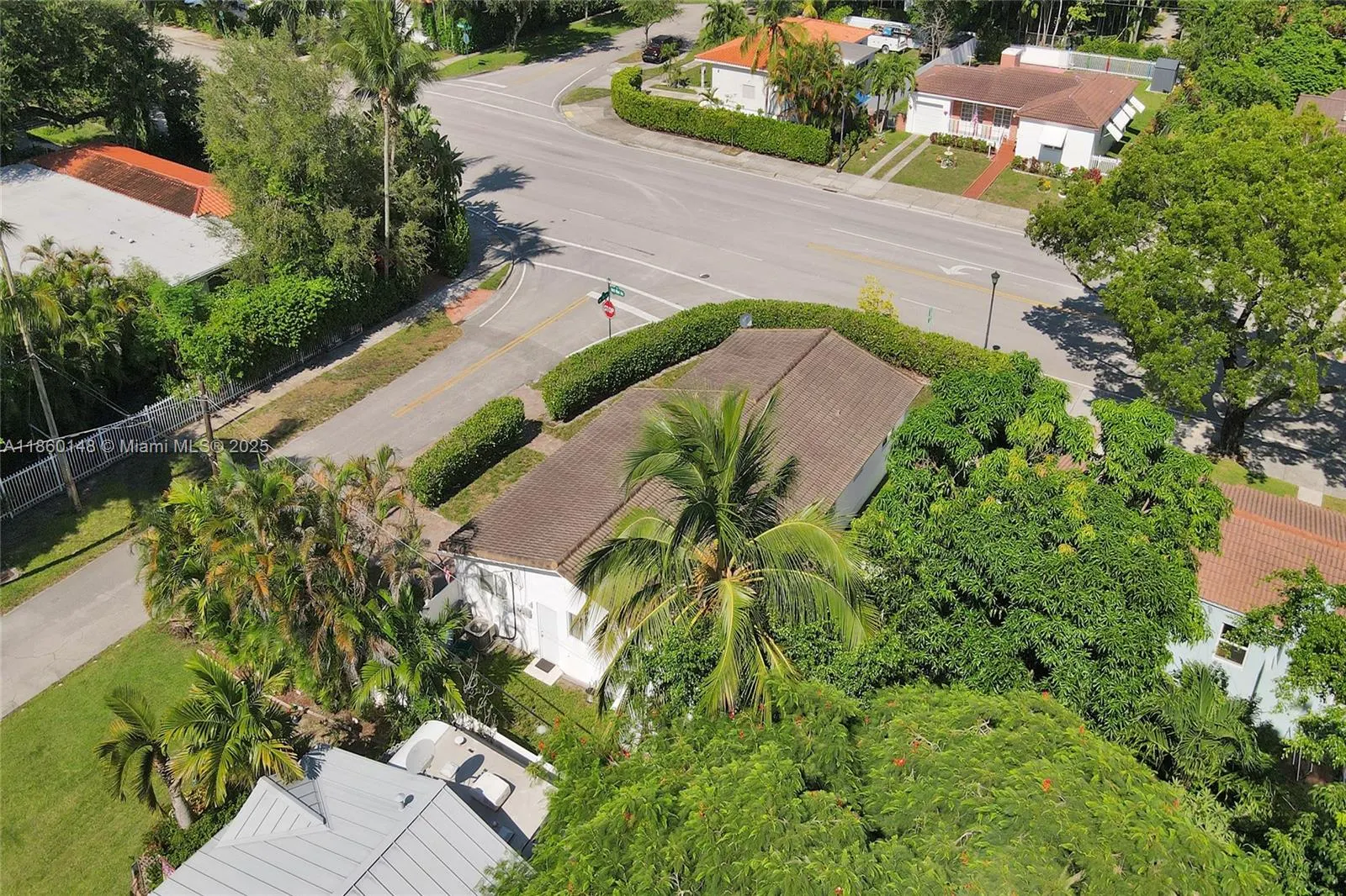 10 NW 100th St