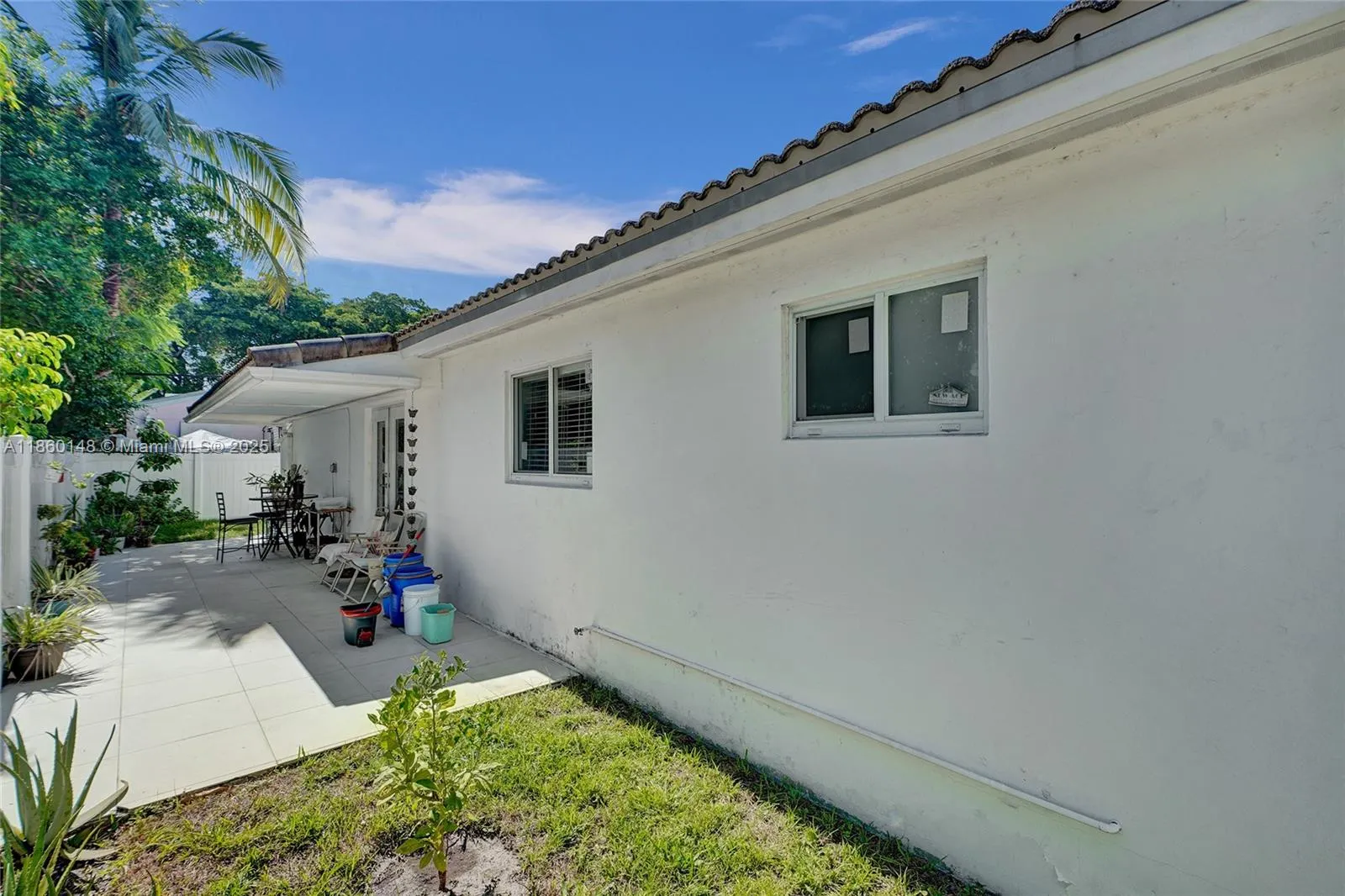 10 NW 100th St
