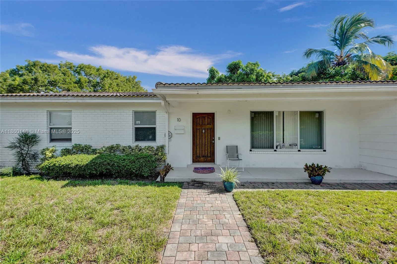 10 NW 100th St