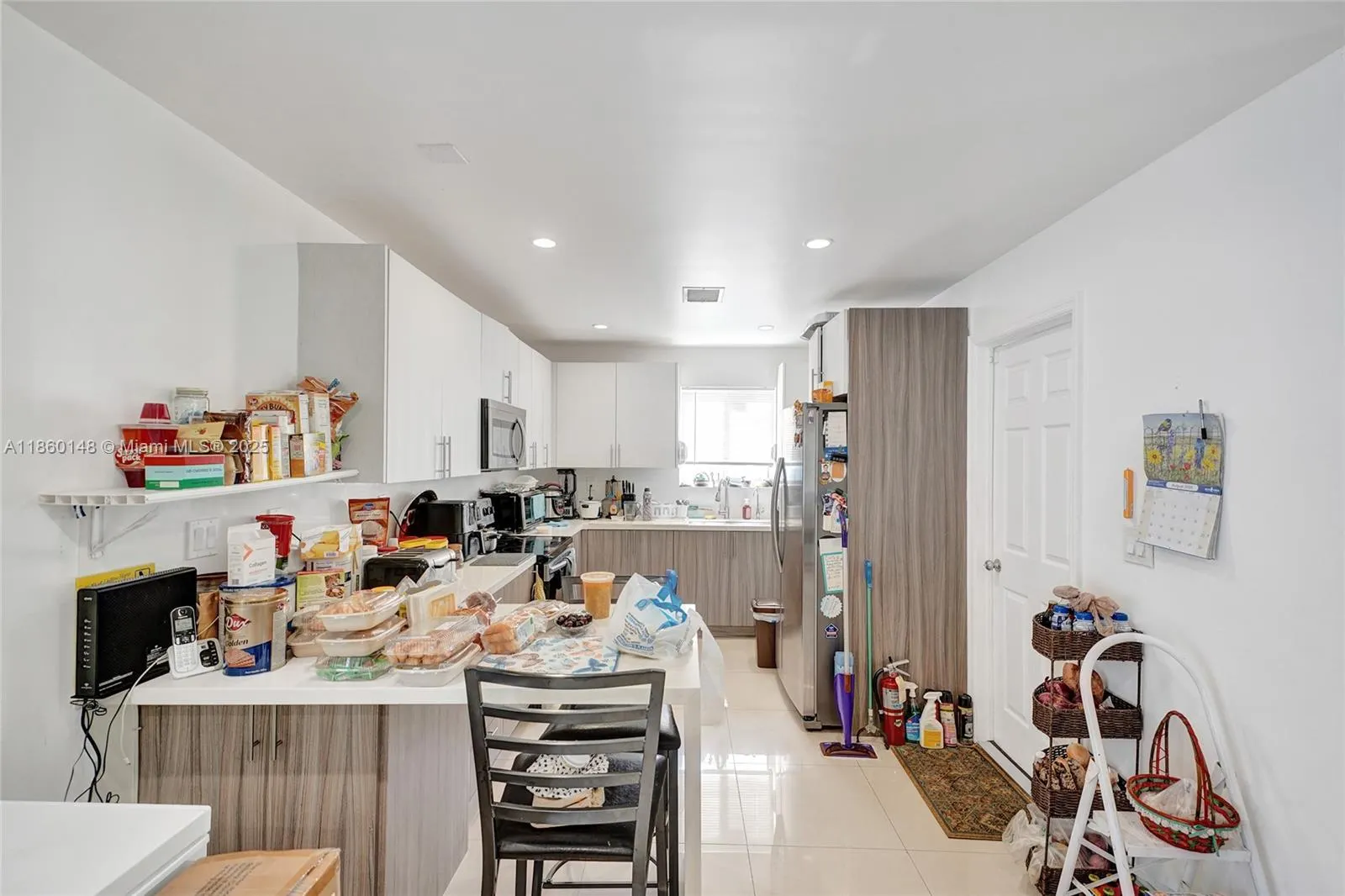 10 NW 100th St