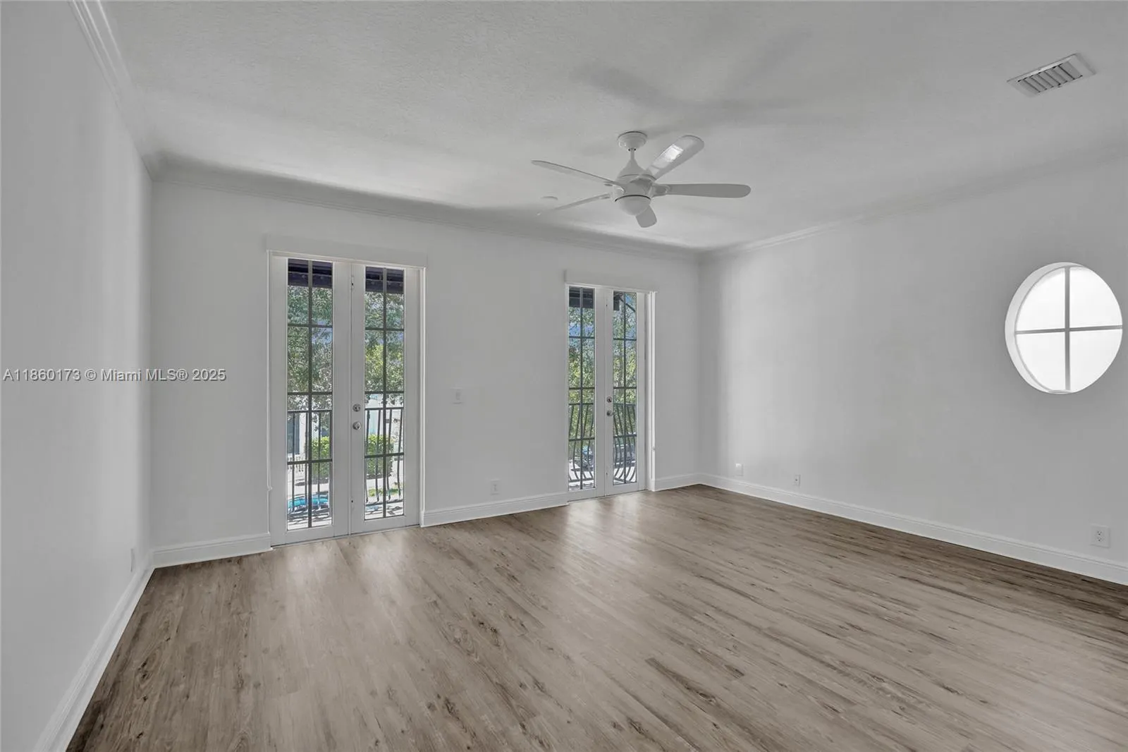 1115 NE 14th Ave
