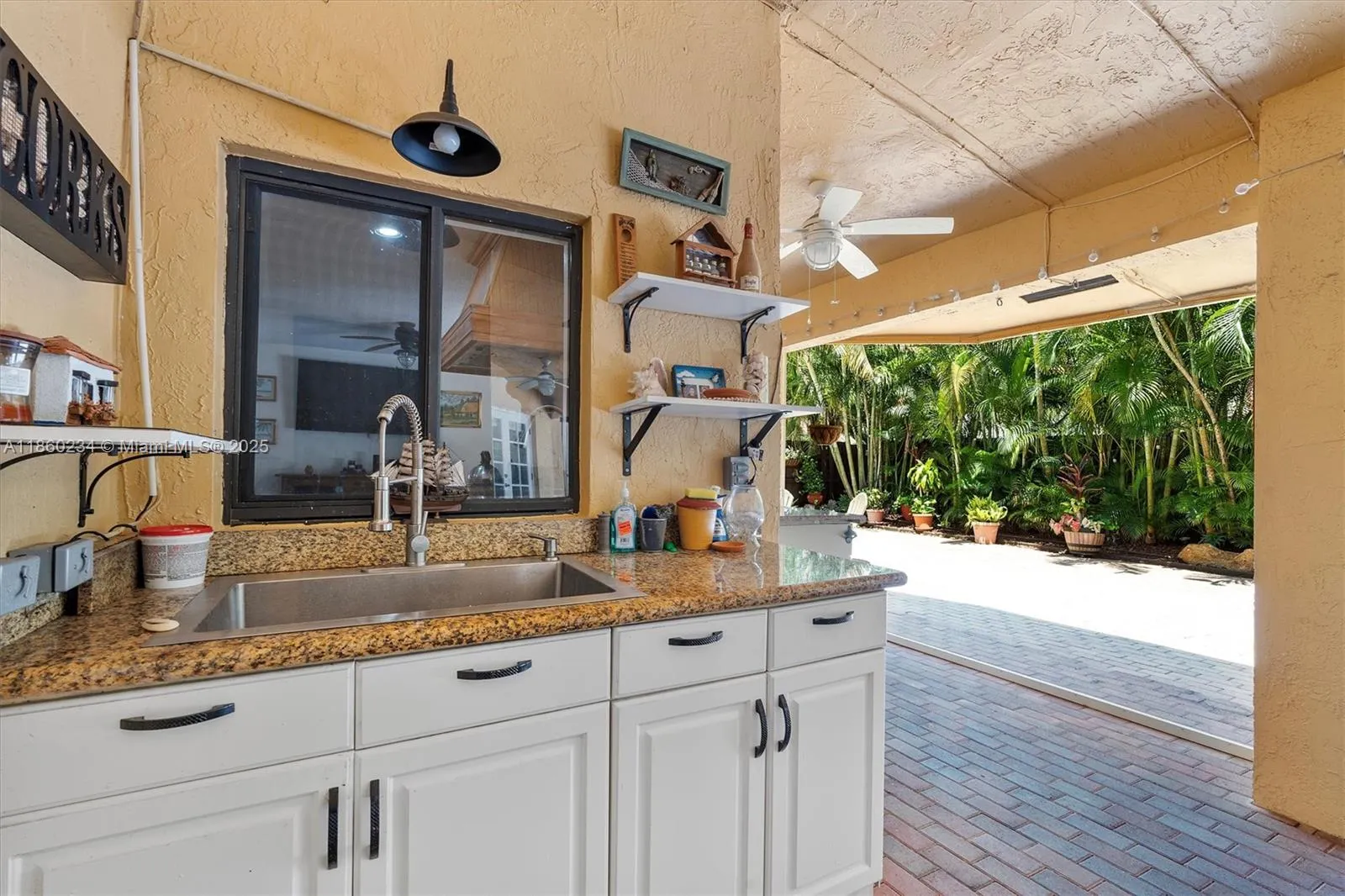 15613 SW 55th Ter