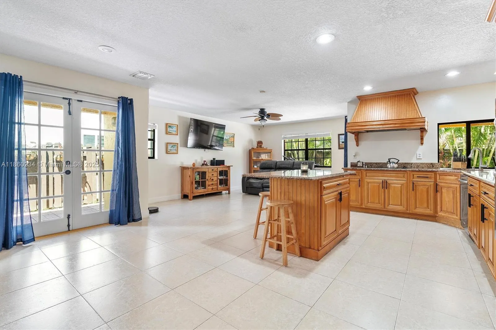 15613 SW 55th Ter