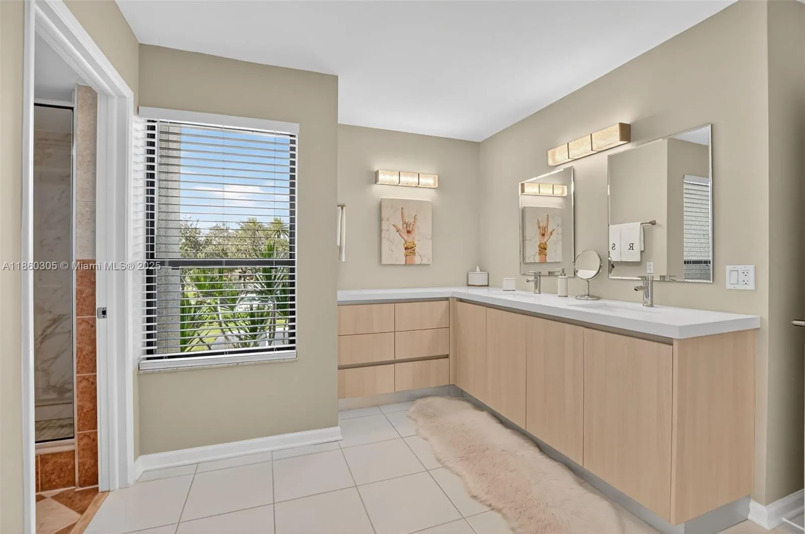 5901 Camino Del Sol, #207