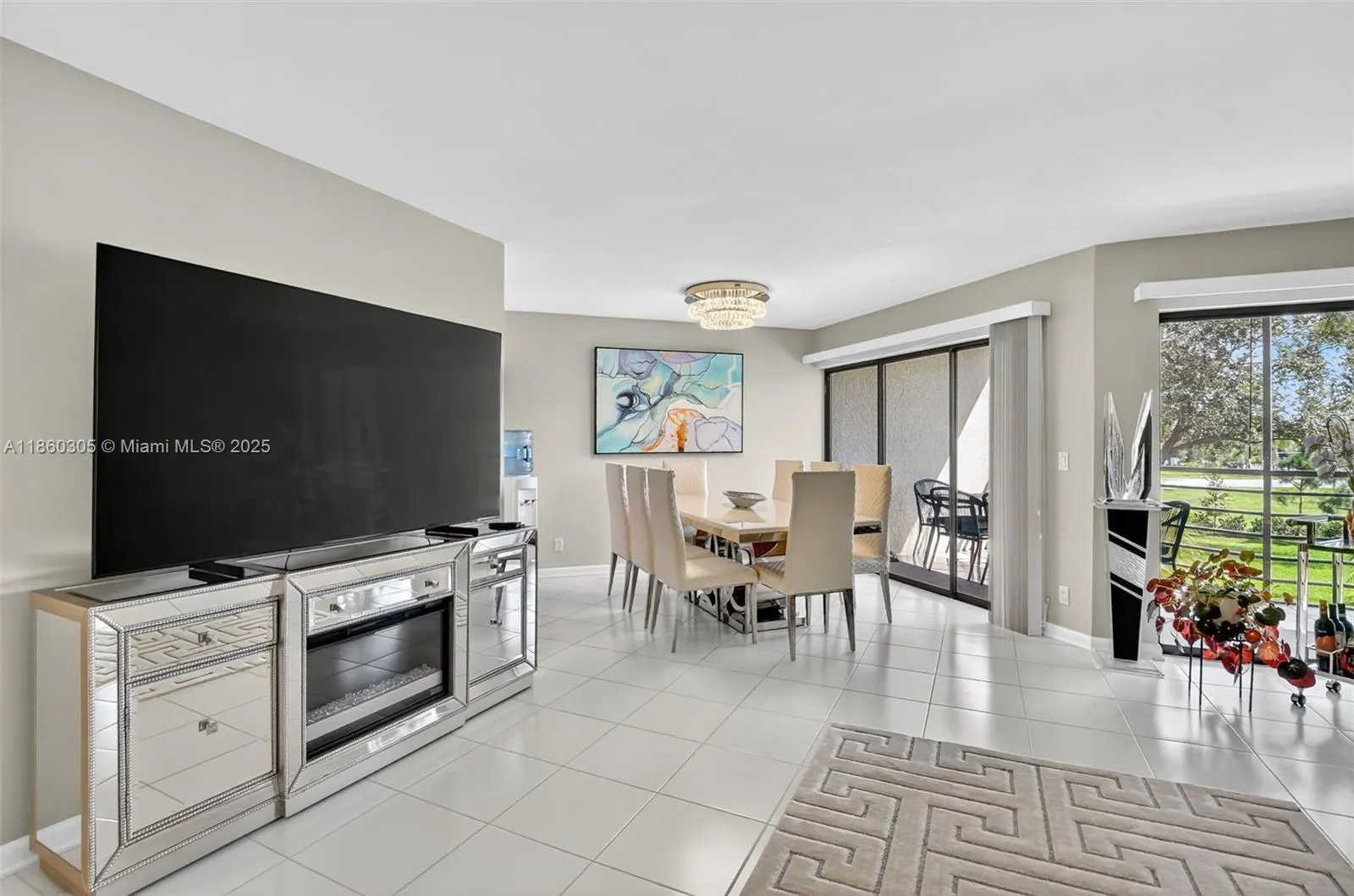 5901 Camino Del Sol, #207
