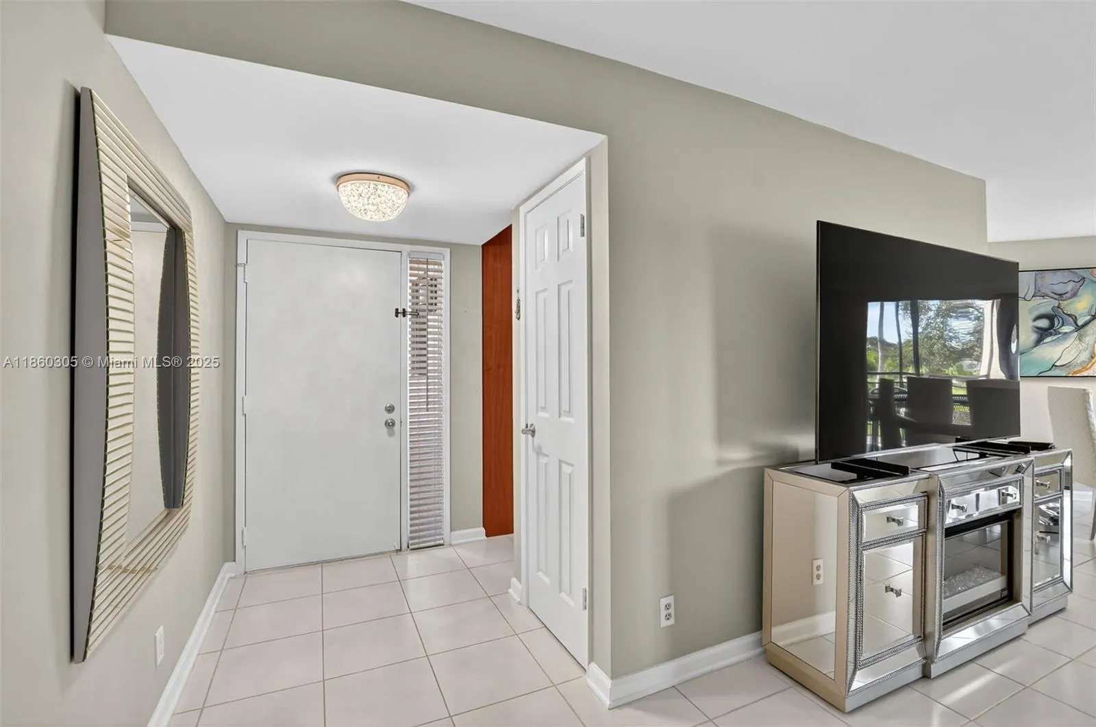 5901 Camino Del Sol, #207