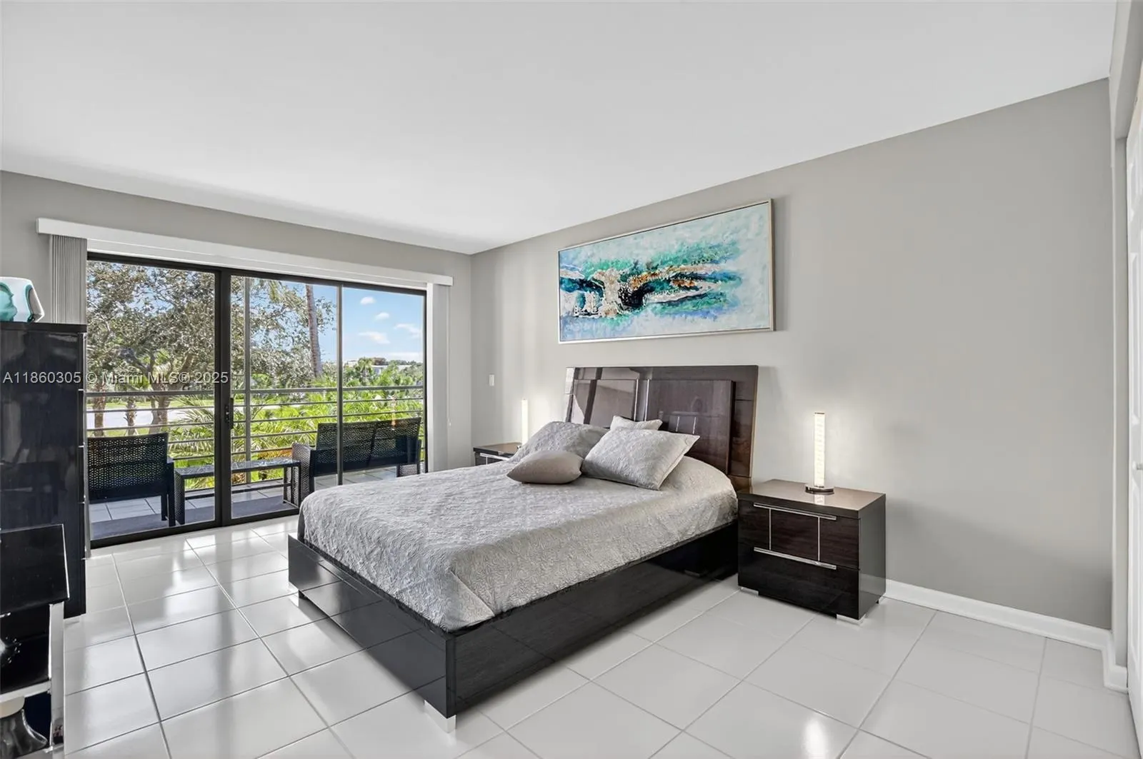 5901 Camino Del Sol, #207