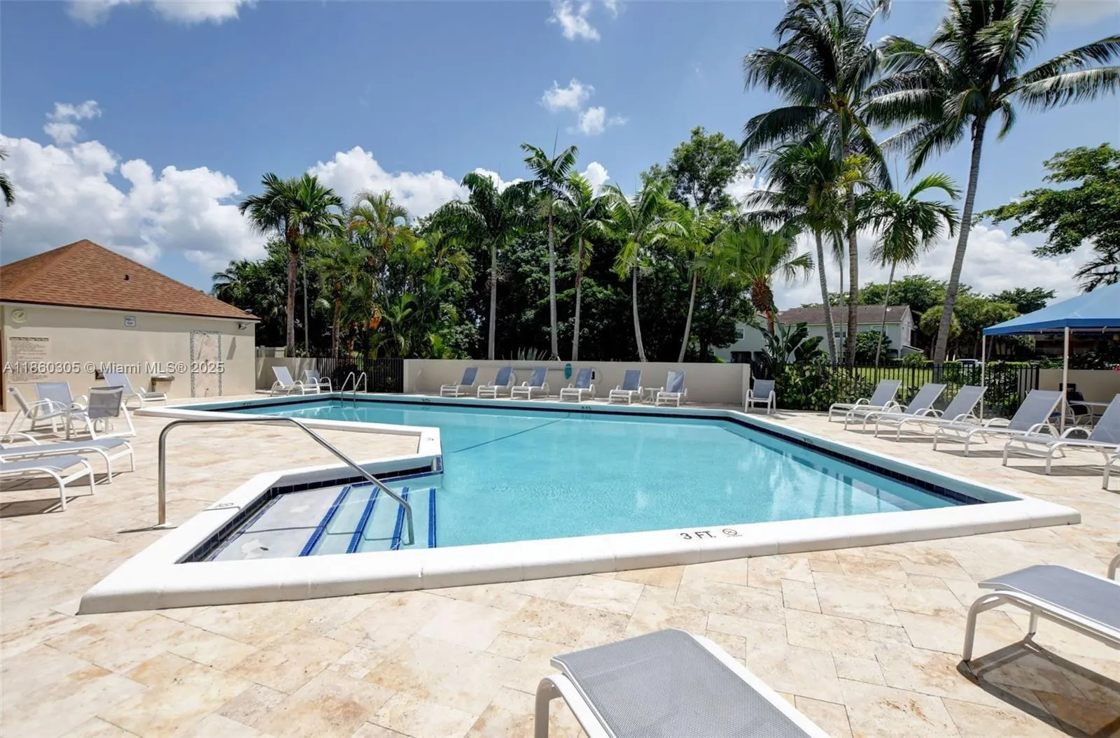 5901 Camino Del Sol, #207