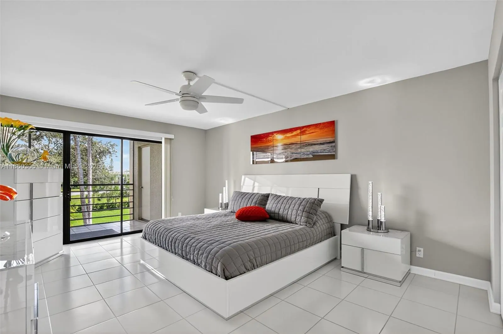 5901 Camino Del Sol, #207
