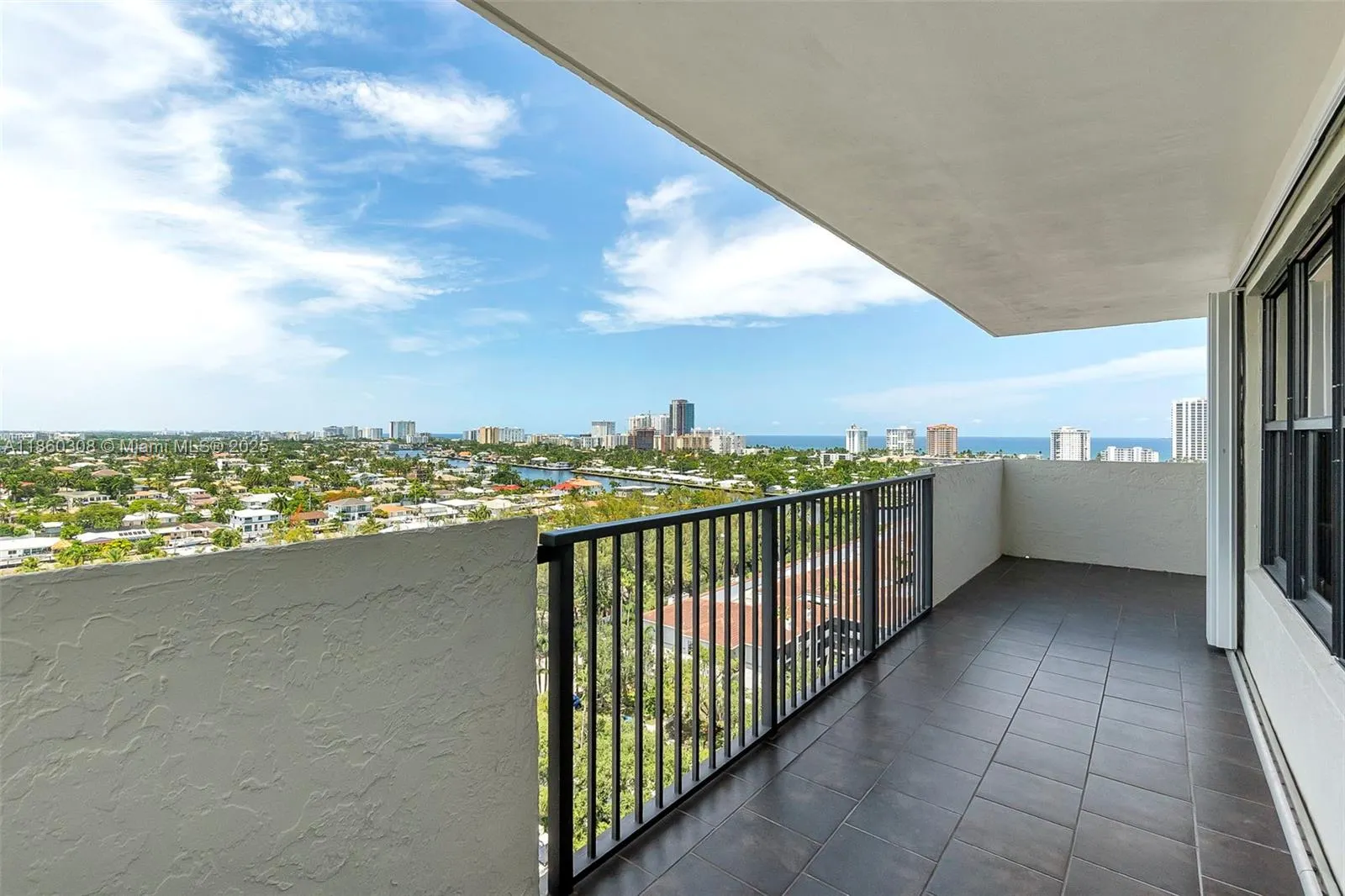 3200 N Port Royale Dr N, #1612