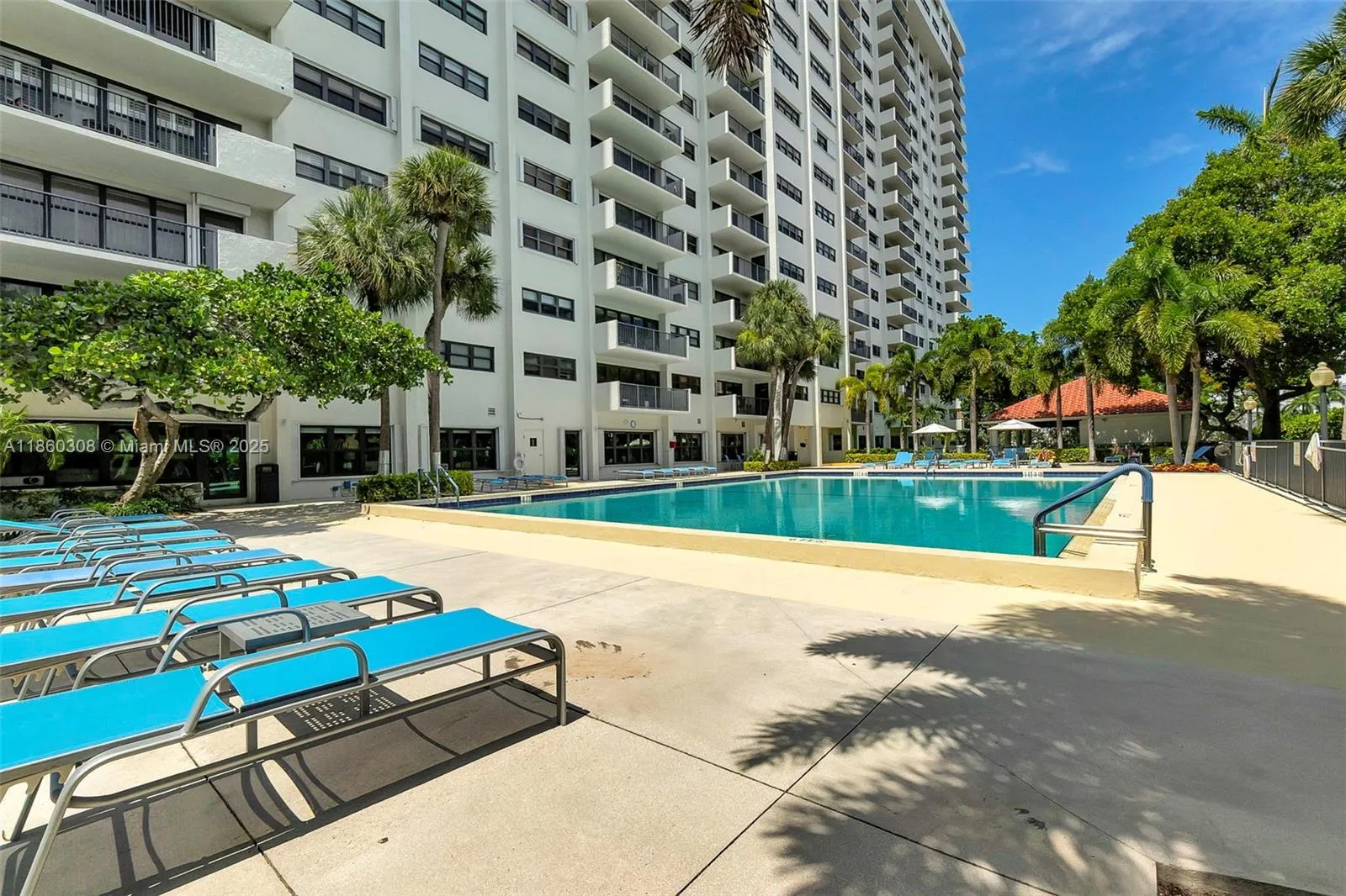 3200 N Port Royale Dr N, #1612