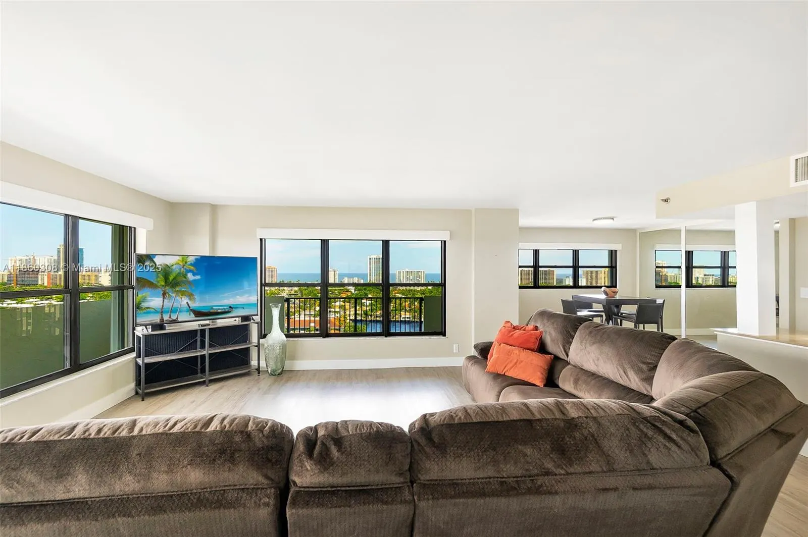 3200 N Port Royale Dr N, #1612