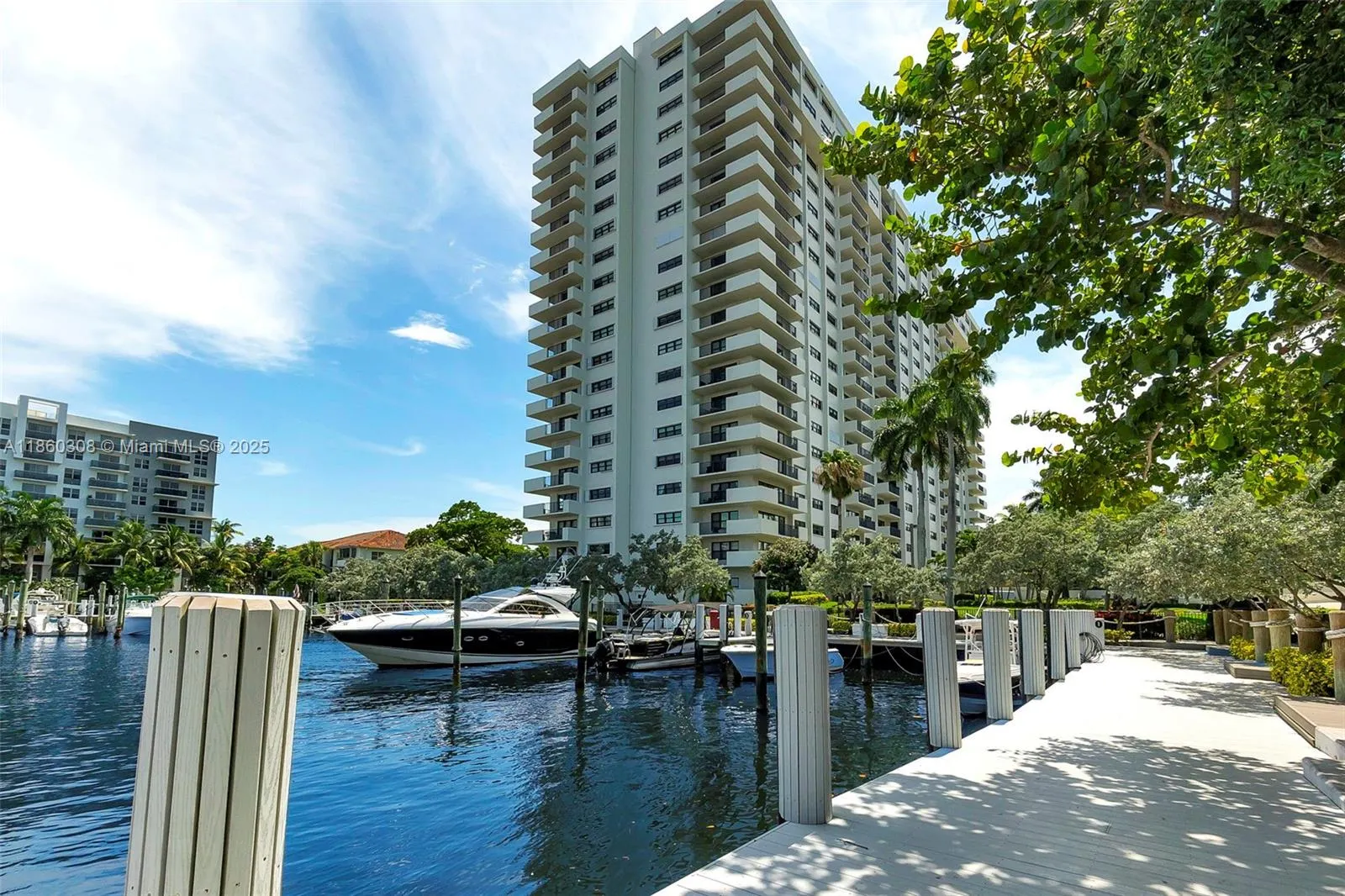 3200 N Port Royale Dr N, #1612