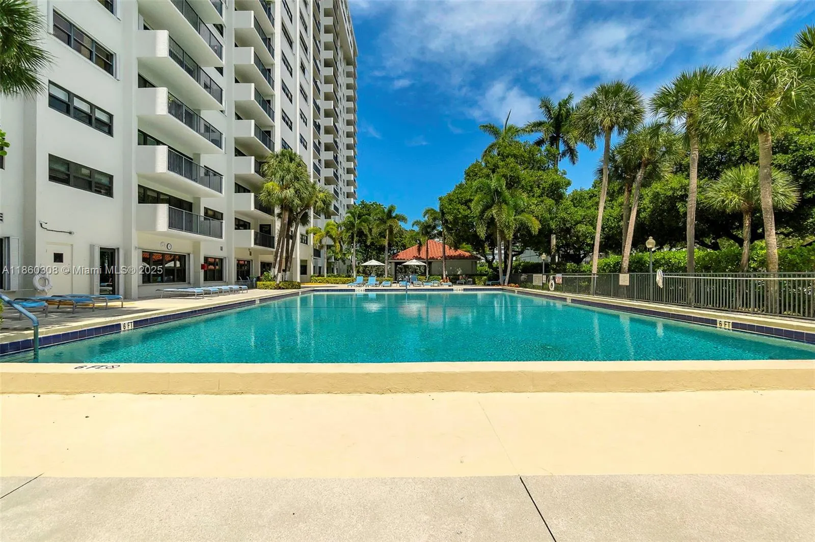 3200 N Port Royale Dr N, #1612
