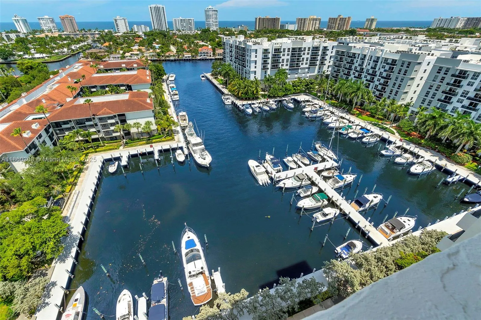 3200 N Port Royale Dr N, #1612