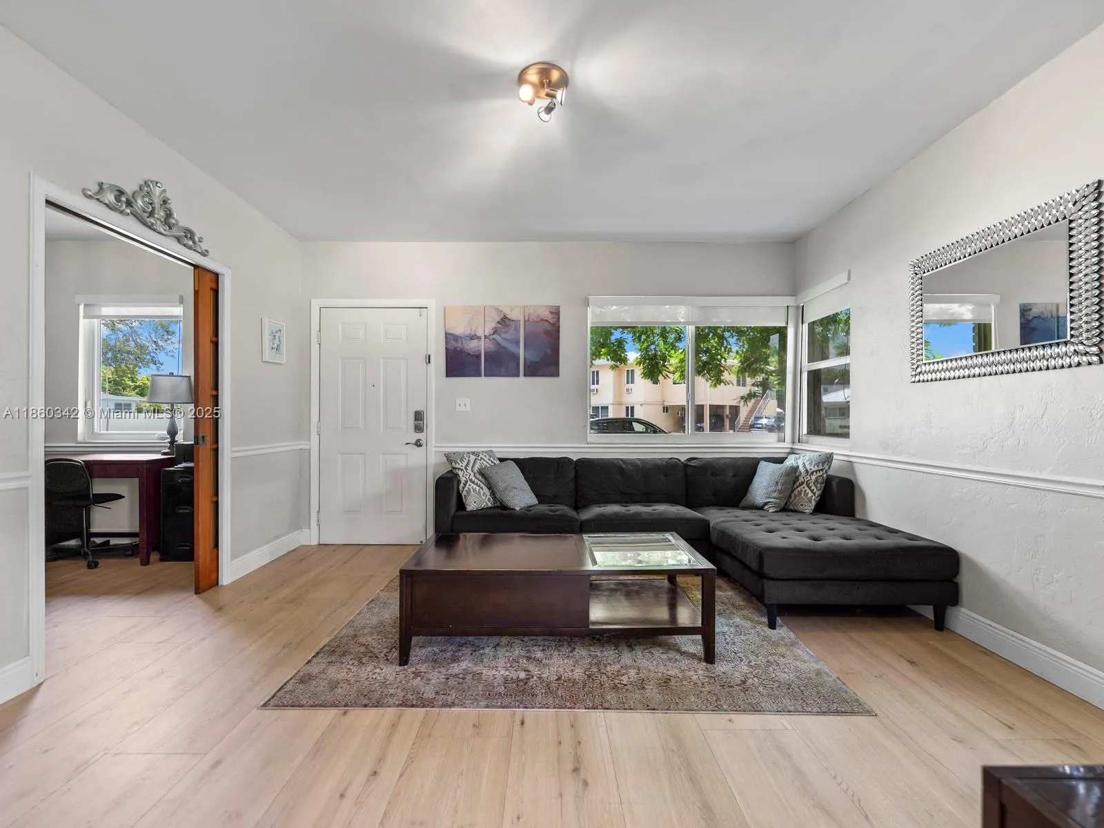 201 Flagler Dr