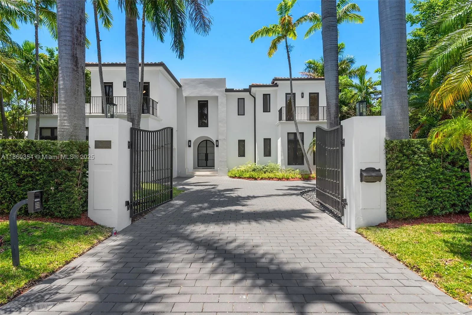 70 Camden Dr