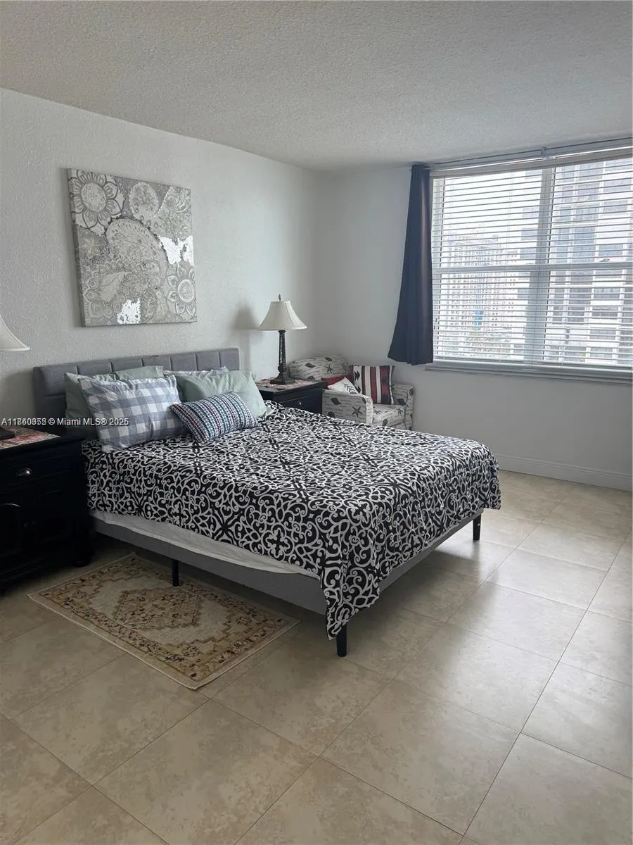 2501 S Ocean Dr, #838