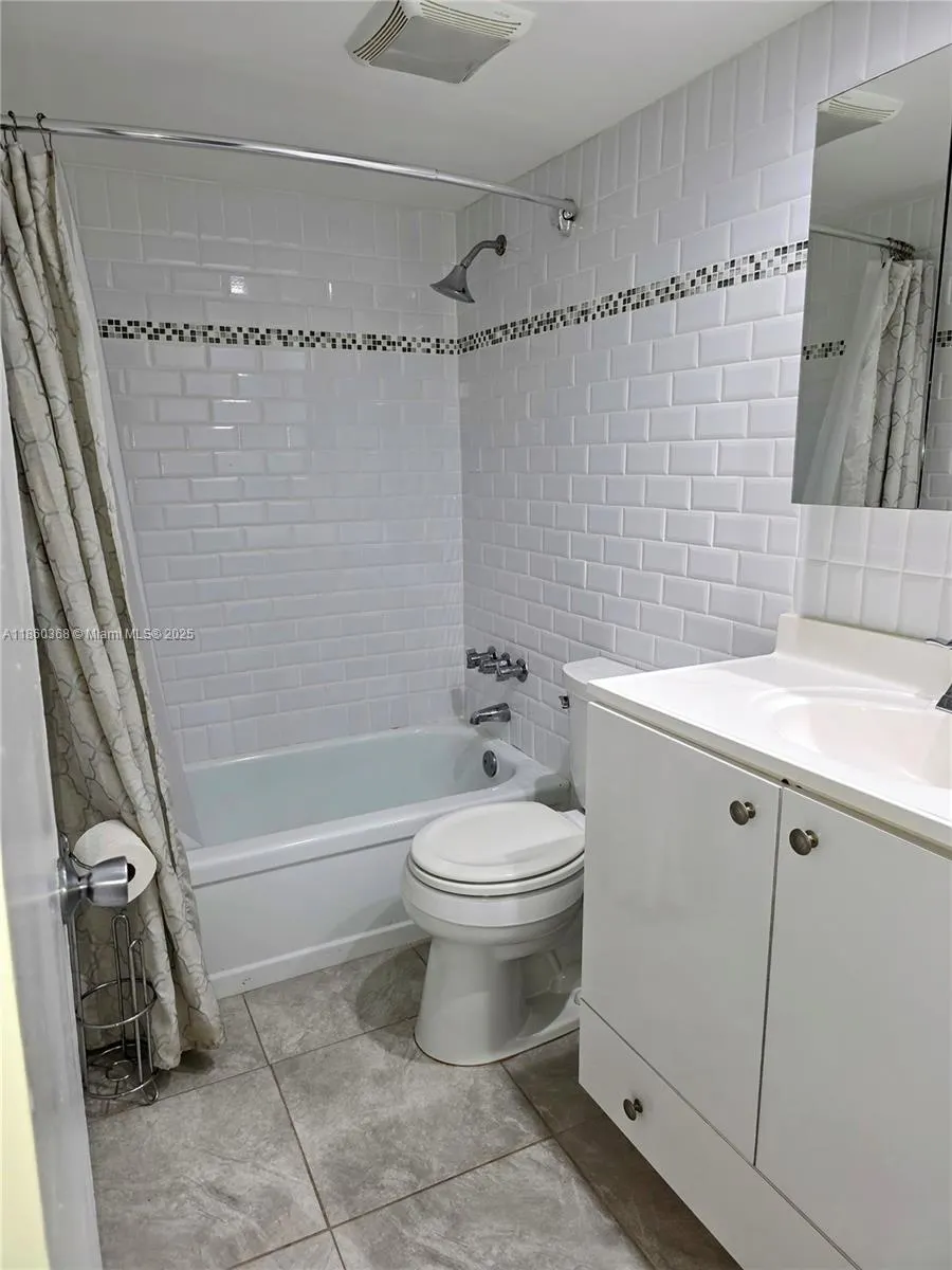 501 Blue Heron Dr, #315-A