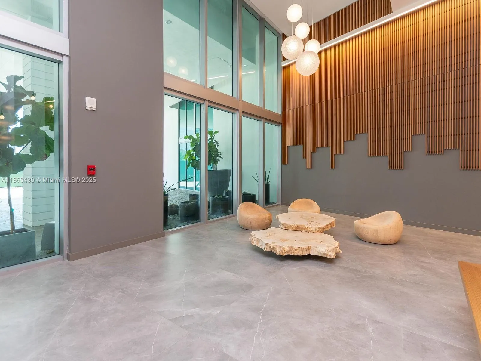 350 S MIAMI AVE, #2214