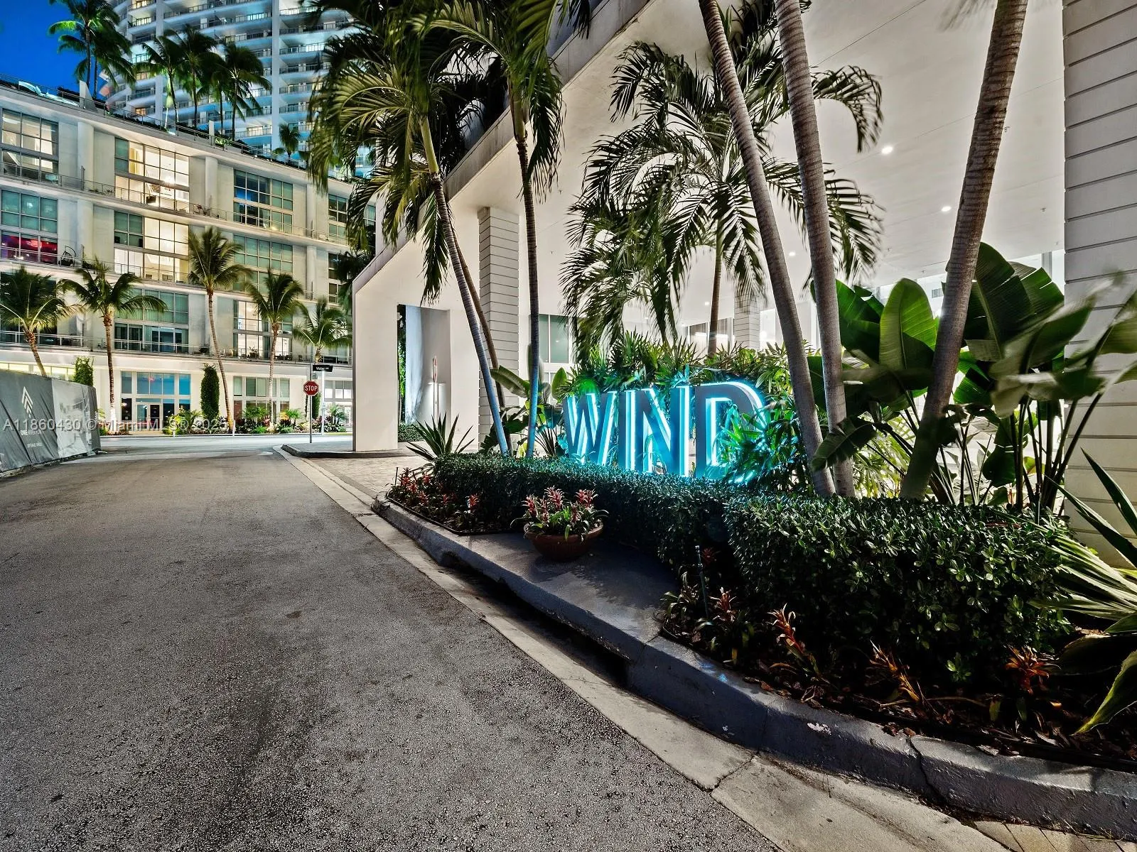 350 S MIAMI AVE, #2214