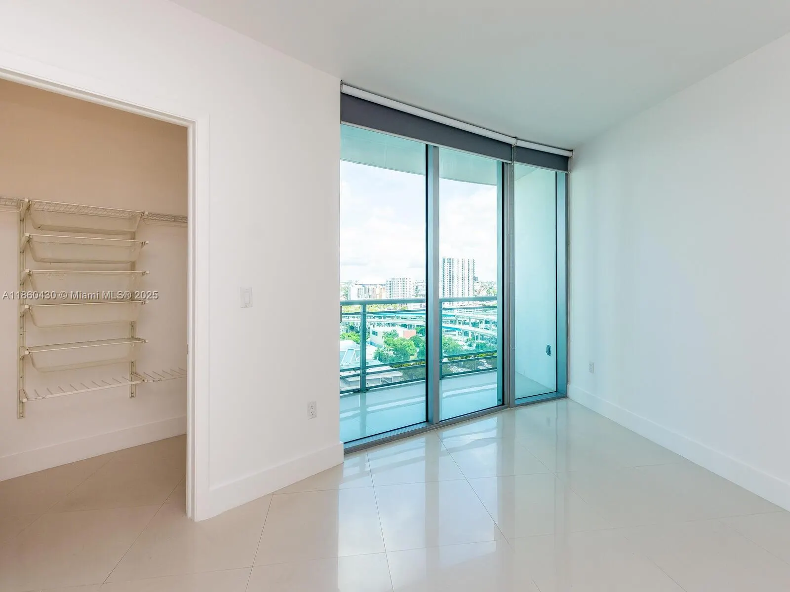 350 S MIAMI AVE, #2214