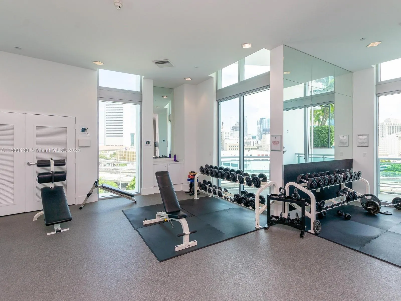 350 S MIAMI AVE, #2214