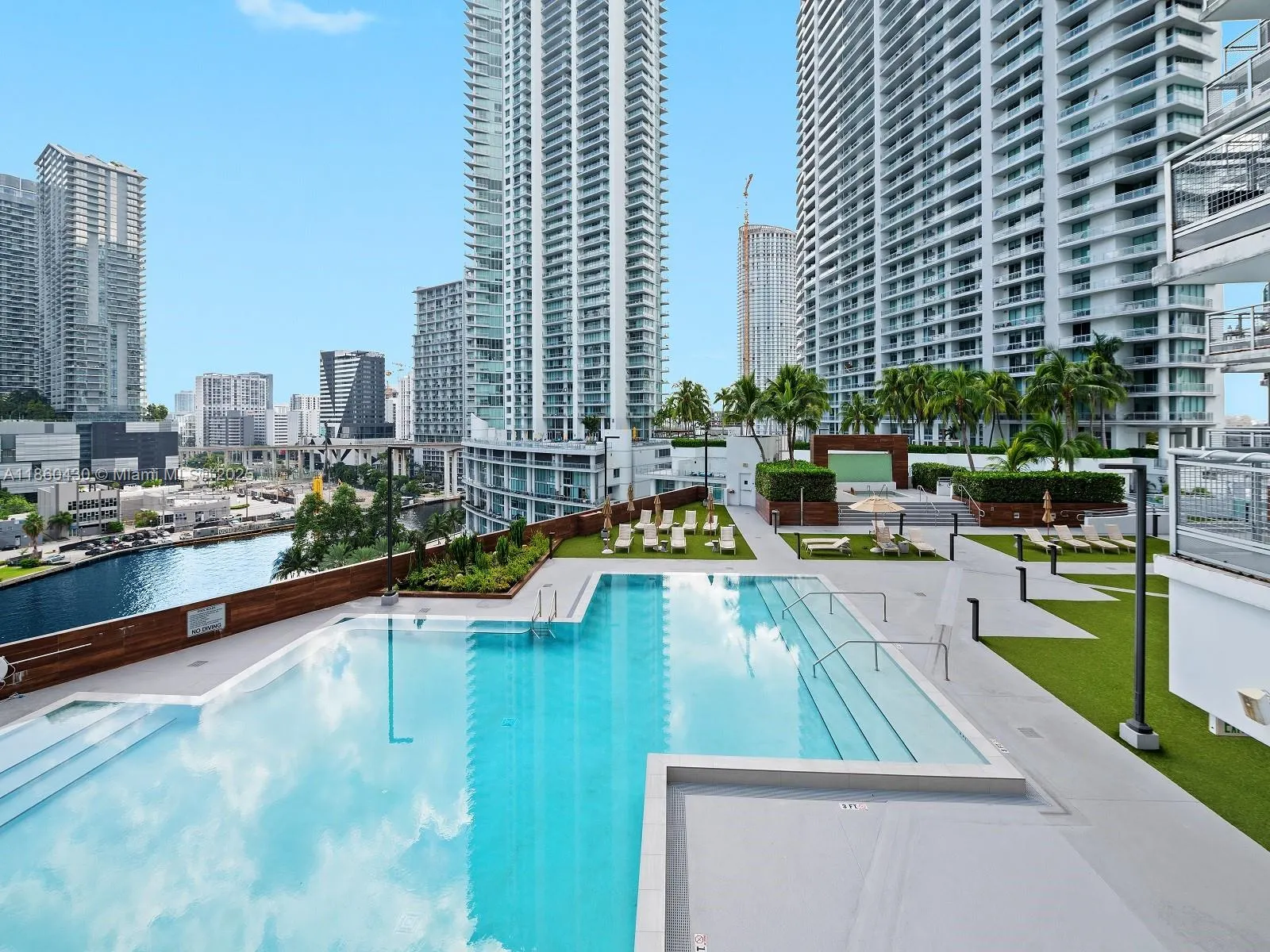 350 S MIAMI AVE, #2214
