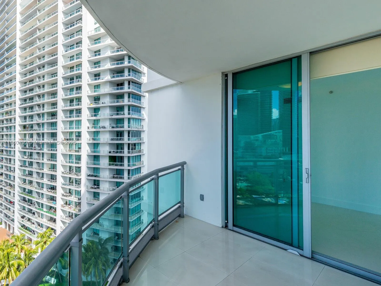 350 S MIAMI AVE, #2214