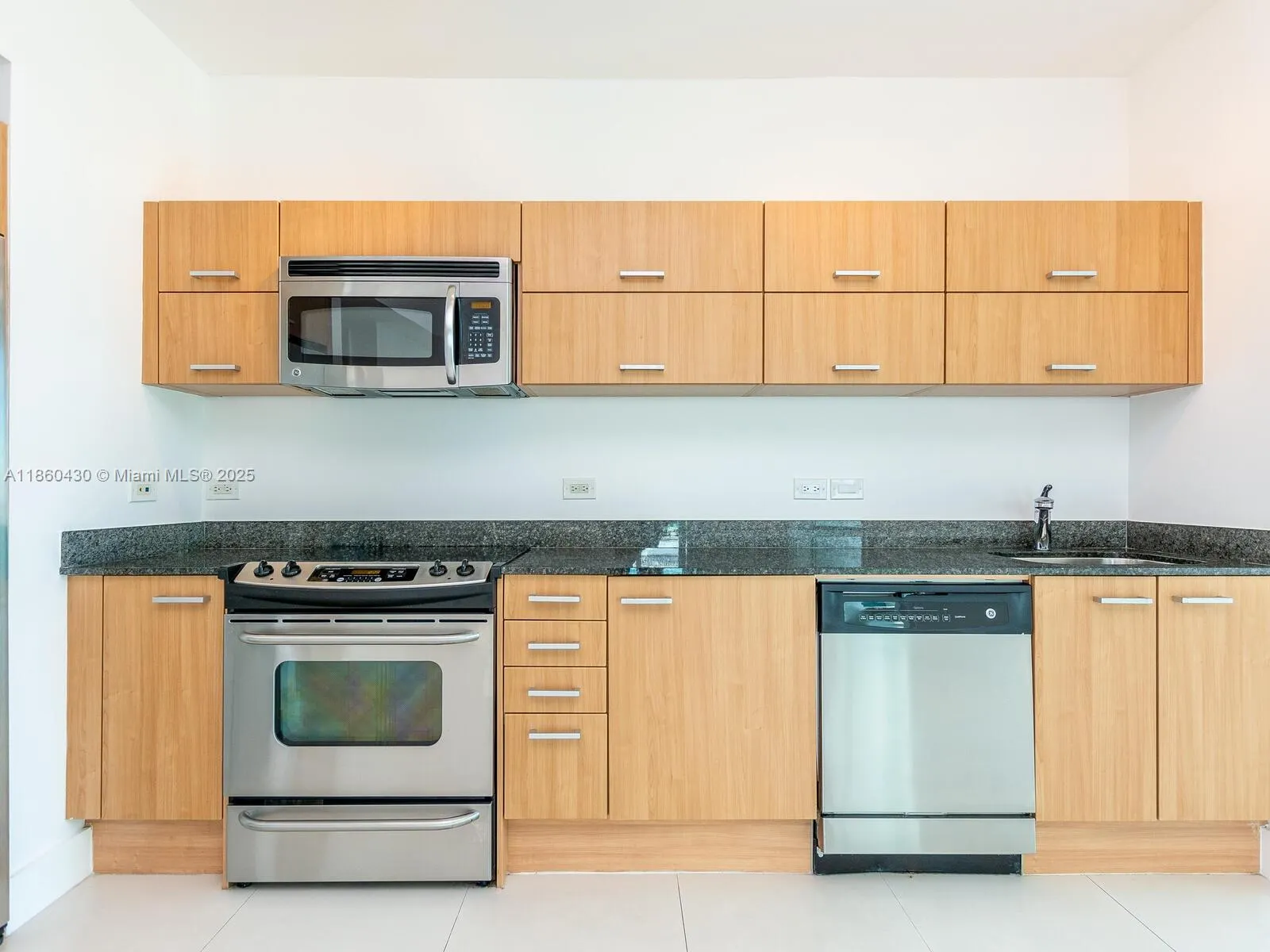 350 S MIAMI AVE, #2214
