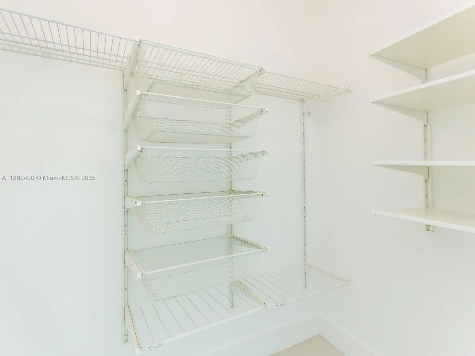 350 S MIAMI AVE, #2214